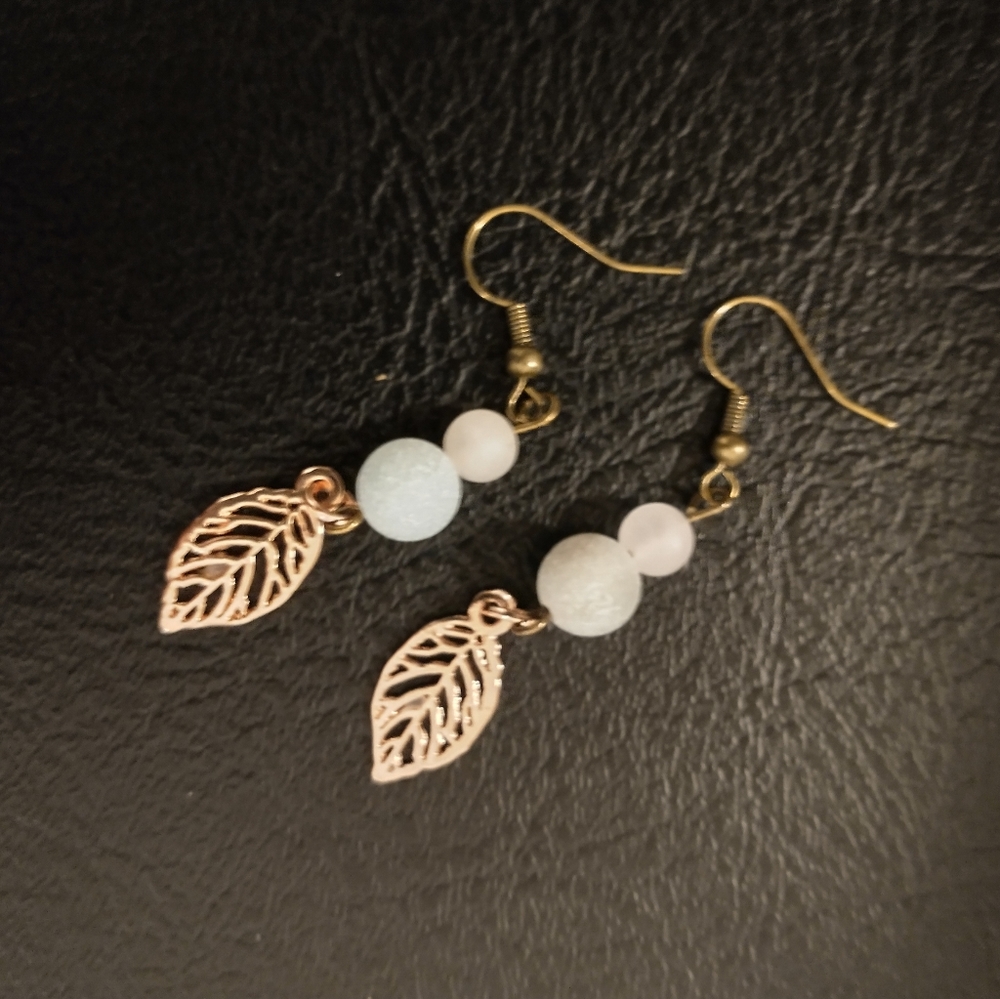 Earrings - Picture 4 of 12